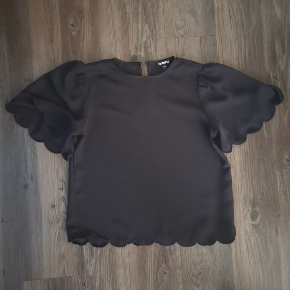 Express Black Scalloped Blouse Crop Top